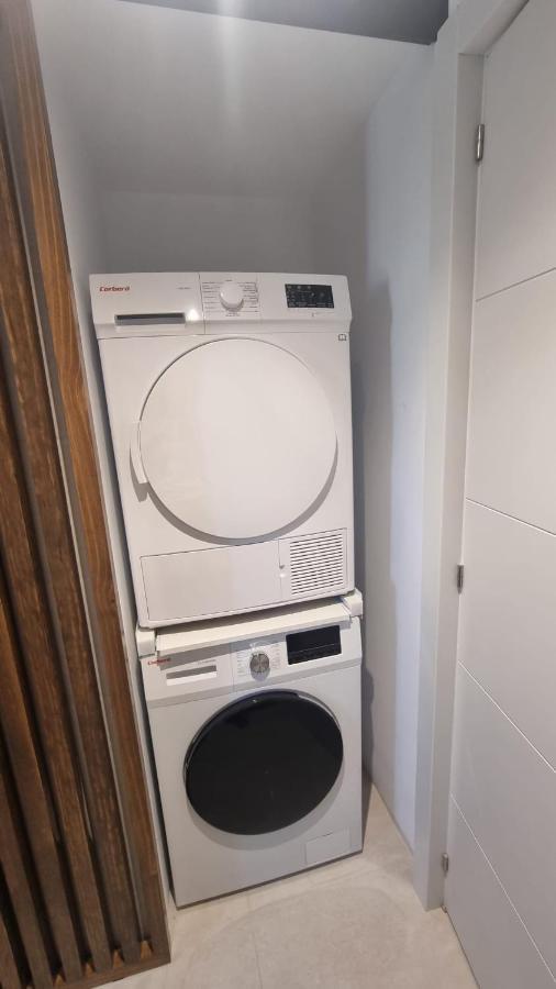 Luxe Appartement In Het Centrum Van Malaga Met Gratis Parkeerplek! Zewnętrze zdjęcie